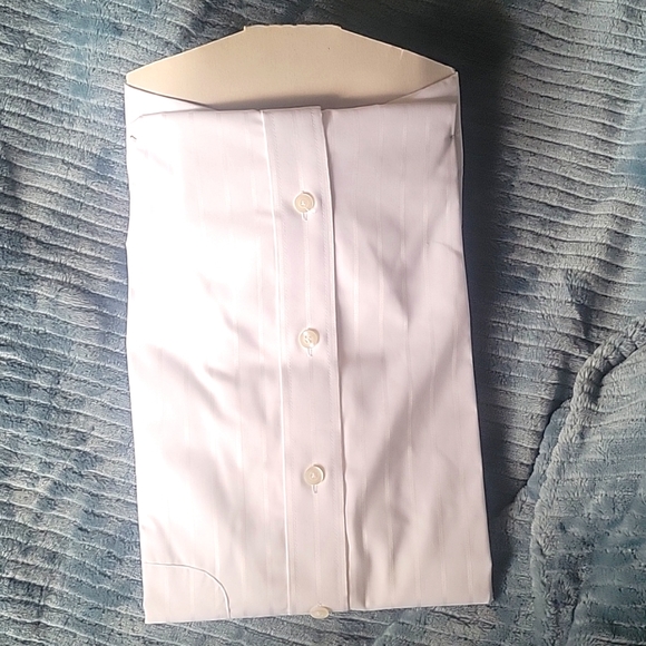 NWT Cambridge Classics white satin stripe button-up dress shirt - Picture 6 of 10